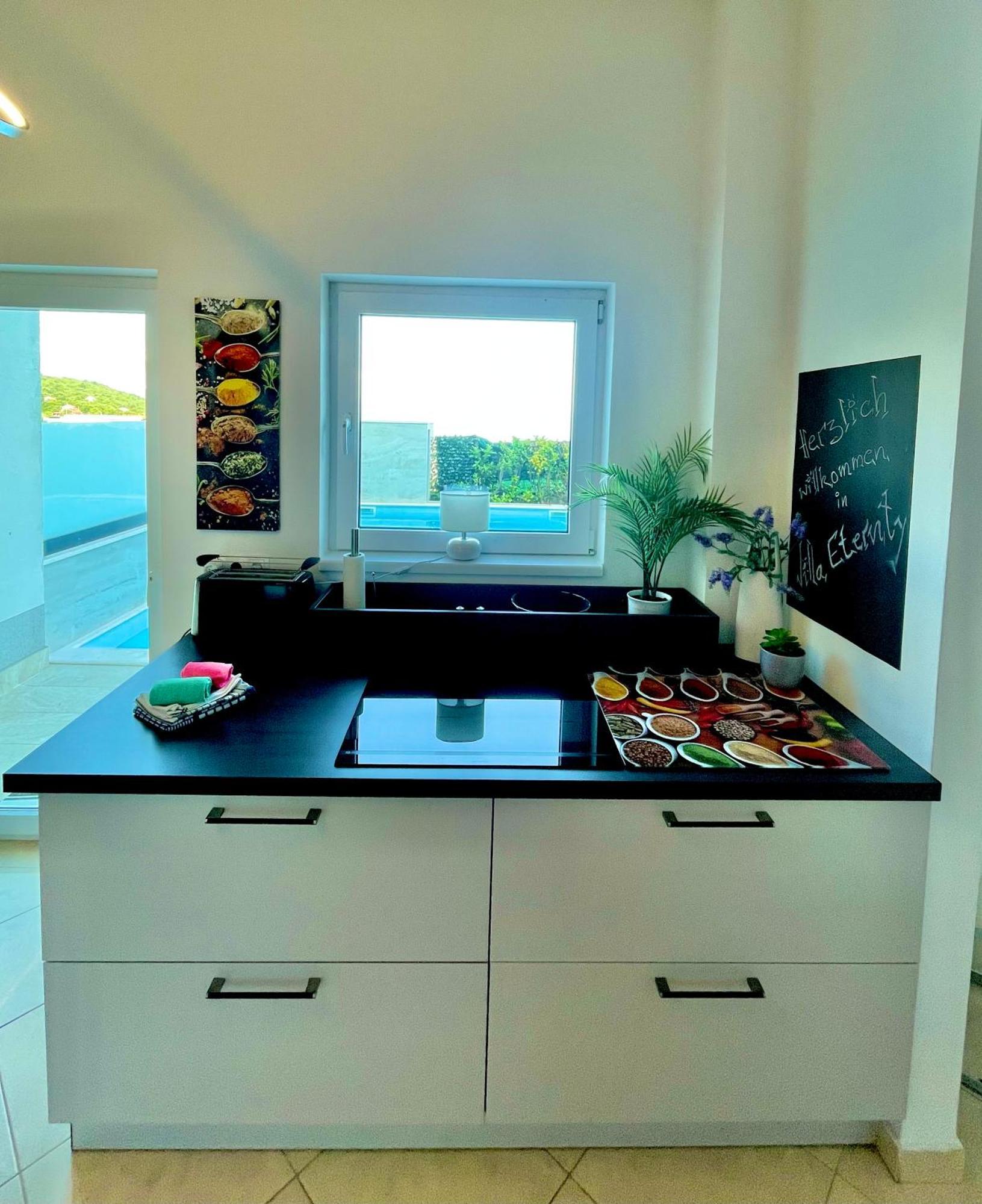 Luxury Villa Eternity - Marvelous Sea View - Box Spring Beds - Opatija-Poljane Dış mekan fotoğraf